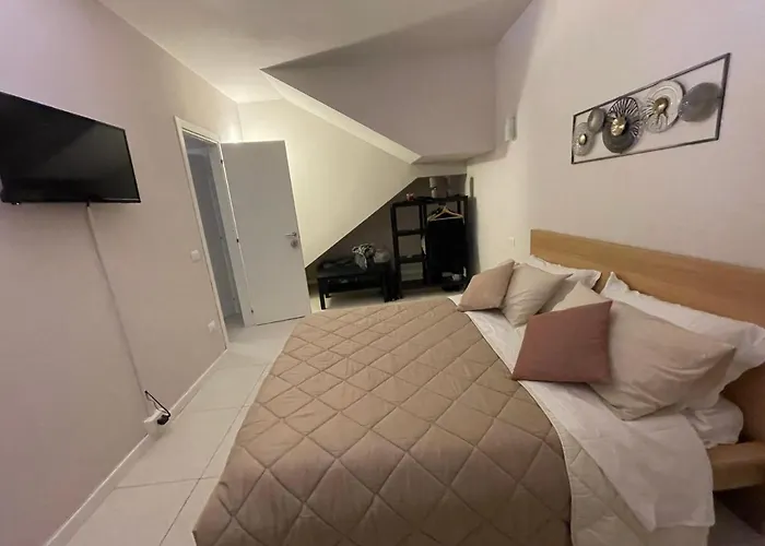 100 Passi